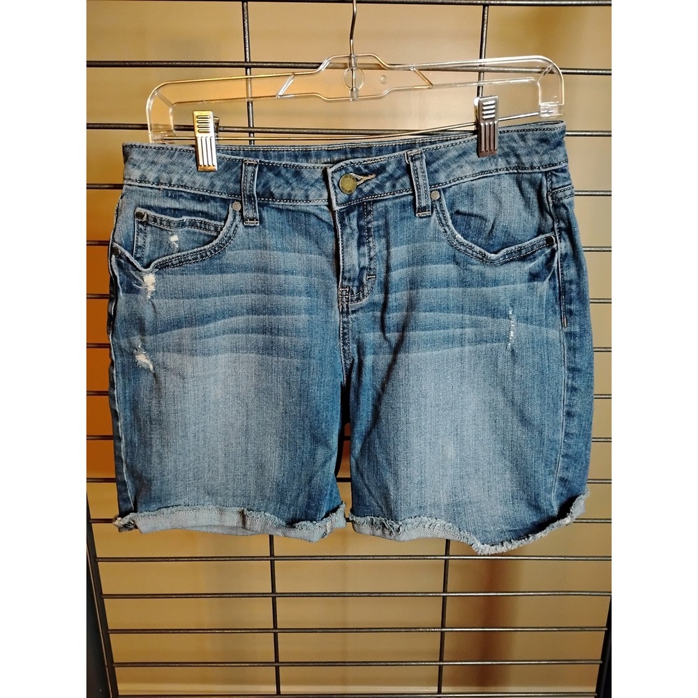 Jennifer Lopez Womens Distressed Denim Jean Shorts Medium Wash Size 6